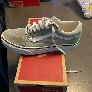 Ol skool vans woman’s size 7.5